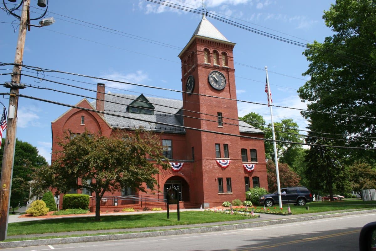 Plaistow Town Hall & Pollard Park