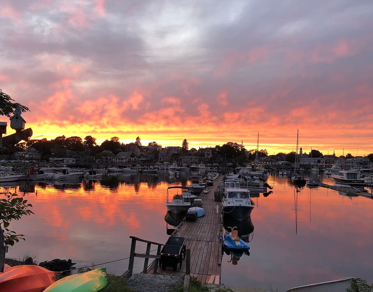 Rocky Neck Art Colony