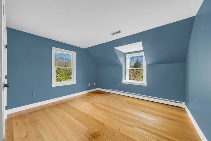 Bedroom with dormer