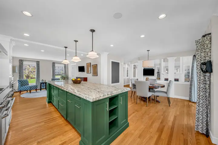 Island and breakfast table